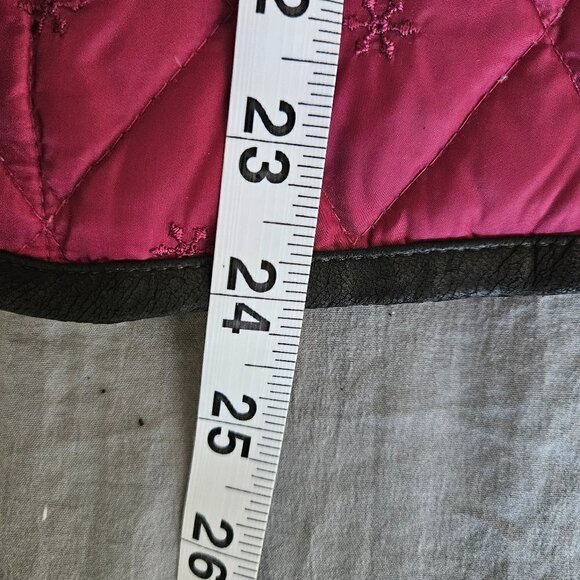 Eddie Bauer Nylon Goose Down Quilted Vest - Picture 14 of 14